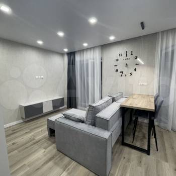 Сдается 1-комнатная квартира, 38 м²