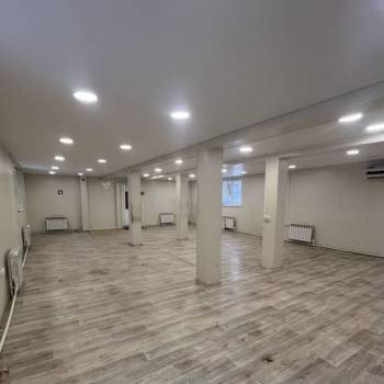 Сдается Нежилое помещение, 150 м²