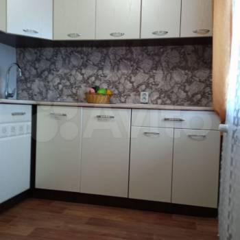 Продается 1-комнатная квартира, 37,4 м²