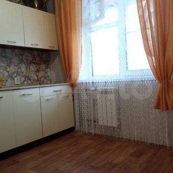 Продается 1-комнатная квартира, 37,4 м²