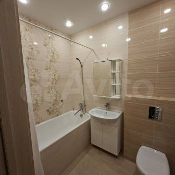 Продается 1-комнатная квартира, 41 м²