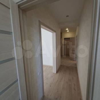 Продается 1-комнатная квартира, 41 м²