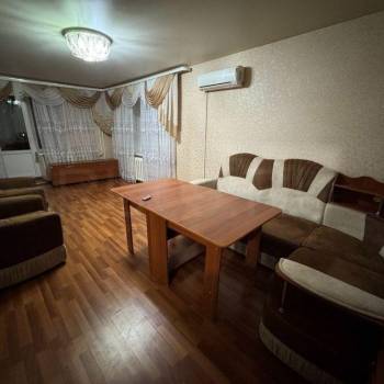 Сдается 2-х комнатная квартира, 70 м²