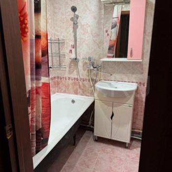 Сдается 2-х комнатная квартира, 70 м²