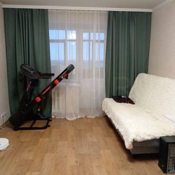 Продается 1-комнатная квартира, 48 м²