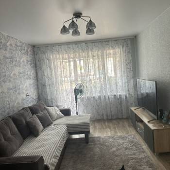 Продается 3-х комнатная квартира, 57,4 м²