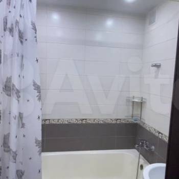 Продается 1-комнатная квартира, 38 м²