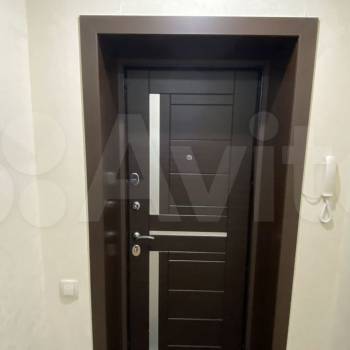 Продается 1-комнатная квартира, 38 м²