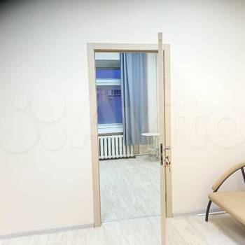 Сдается Нежилое помещение, 16 м²