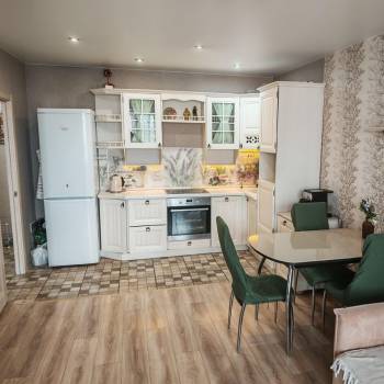 Сдается Многокомнатная квартира, 60 м²