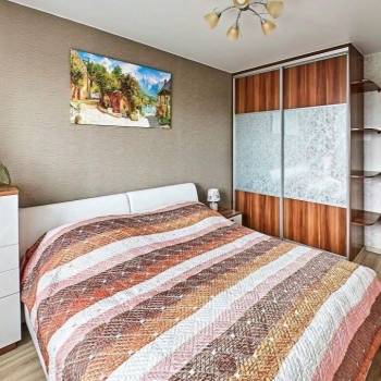 Сдается Многокомнатная квартира, 60 м²