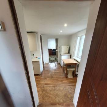 Продается 1-комнатная квартира, 30 м²