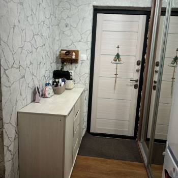 Продается 1-комнатная квартира, 18 м²