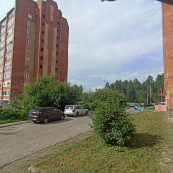 Продается Многокомнатная квартира, 130 м²