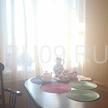 Продается Многокомнатная квартира, 130 м²