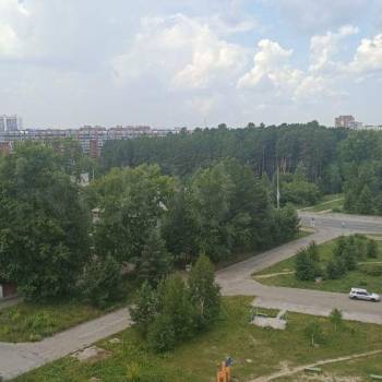 Продается Многокомнатная квартира, 130 м²