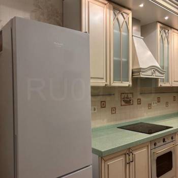 Продается 1-комнатная квартира, 51 м²