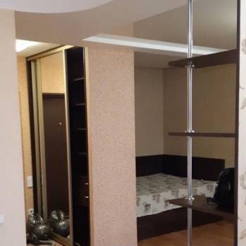 Продается 1-комнатная квартира, 37 м²