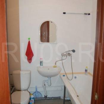 Сдается 1-комнатная квартира, 42 м²