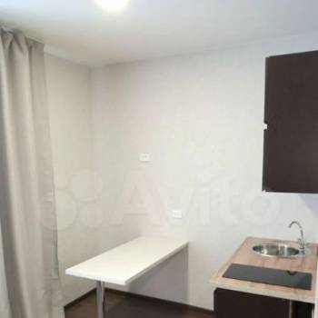 Сдается 1-комнатная квартира, 18 м²