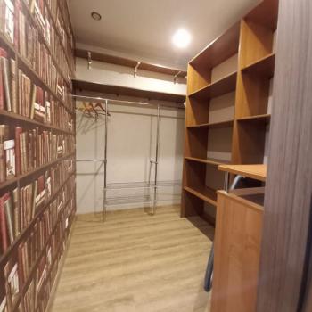 Сдается 1-комнатная квартира, 52 м²