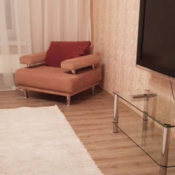 Сдается 1-комнатная квартира, 51 м²