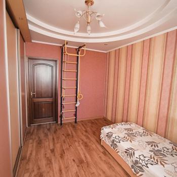 Продается 3-х комнатная квартира, 90 м²
