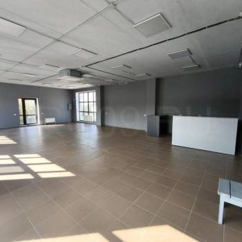 Сдается Нежилое помещение, 110 м²