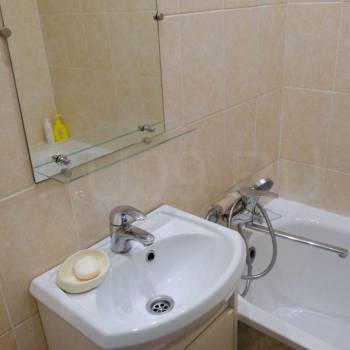 Продается 1-комнатная квартира, 32 м²