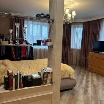 Продается Многокомнатная квартира, 153 м²