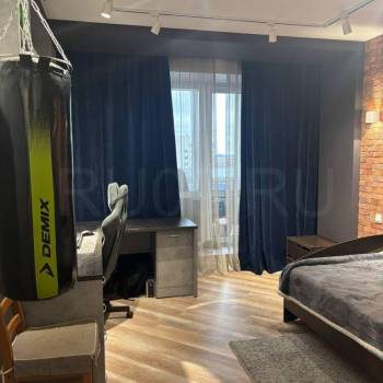 Продается Многокомнатная квартира, 153 м²