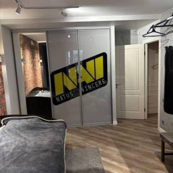 Продается Многокомнатная квартира, 153 м²