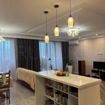 Продается Многокомнатная квартира, 153 м²