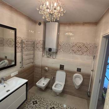 Продается Многокомнатная квартира, 153 м²