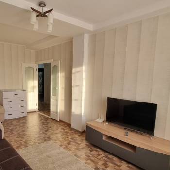 Продается 1-комнатная квартира, 42,1 м²