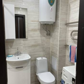 Сдается 1-комнатная квартира, 38 м²