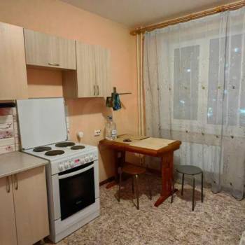 Сдается 1-комнатная квартира, 43 м²