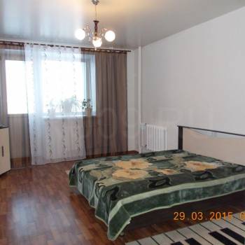 Сдается 2-х комнатная квартира, 100 м²