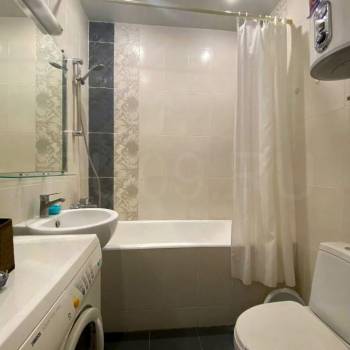 Продается 1-комнатная квартира, 35 м²
