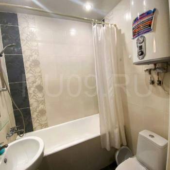 Продается 1-комнатная квартира, 35 м²