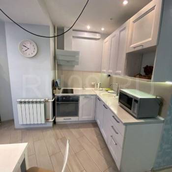 Продается 1-комнатная квартира, 35 м²