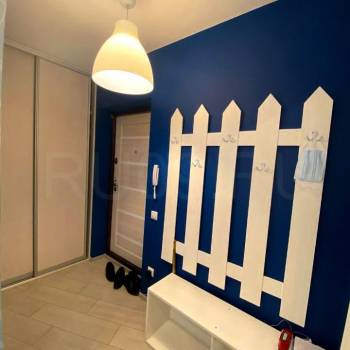 Продается 1-комнатная квартира, 35 м²
