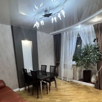 Сдается Многокомнатная квартира, 97,5 м²