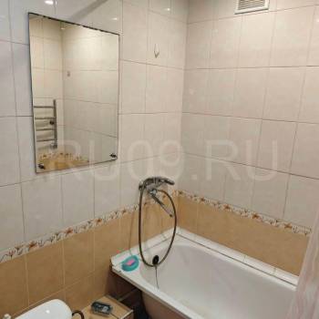 Сдается 1-комнатная квартира, 40 м²