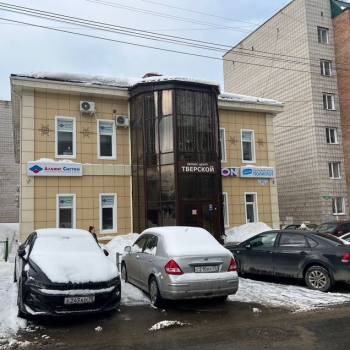 Сдается Нежилое помещение, 100 м²