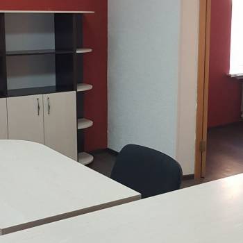 Сдается Нежилое помещение, 100 м²