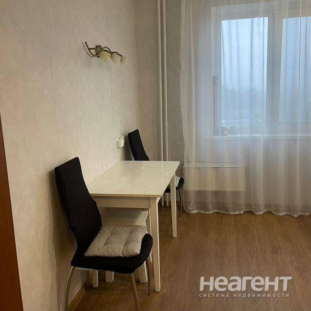 Продажа 2-комн. квартиры, ул. Лебедева, собственник