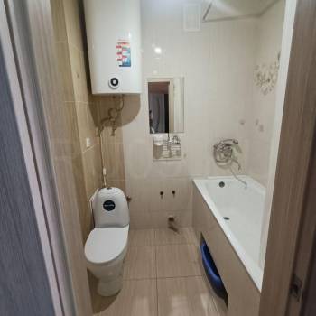 Сдается 1-комнатная квартира, 52 м²