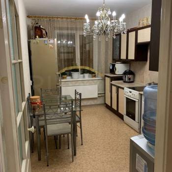 Сдается 2-х комнатная квартира, 64 м²