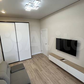 Сдается 1-комнатная квартира, 37 м²